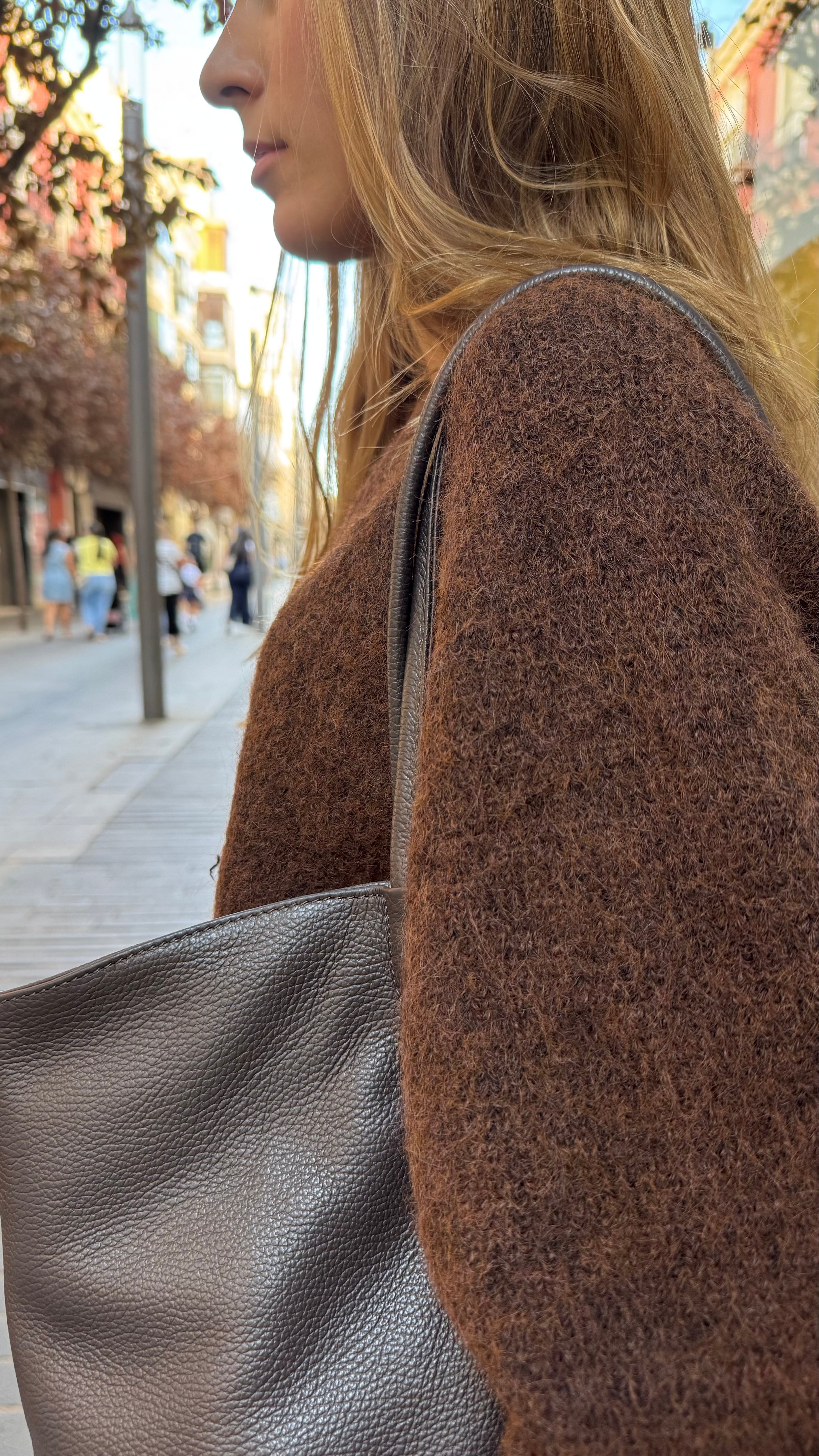 Jersey Detalle Escote Espalda Choco