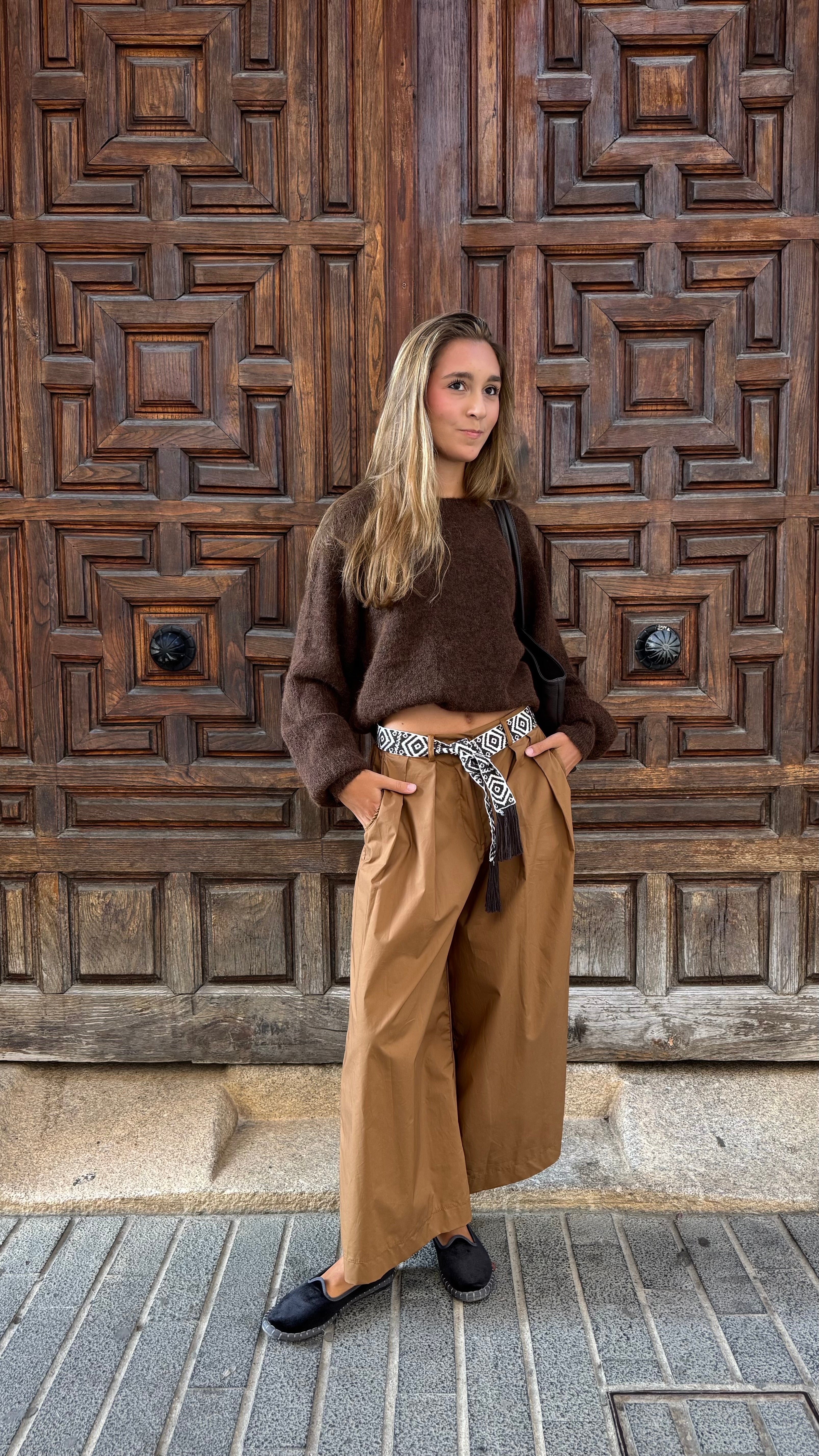 Pantalón Crop Detalle Cinturón